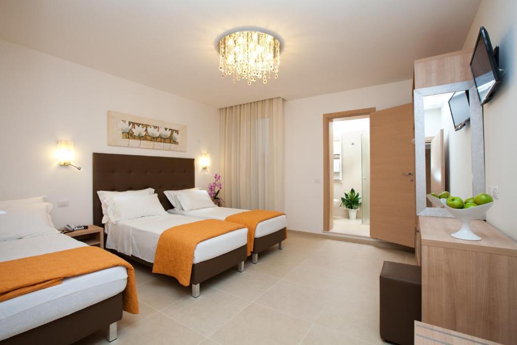 Hotel Ristorante Cesare Savignano sul Rubicone Room photo